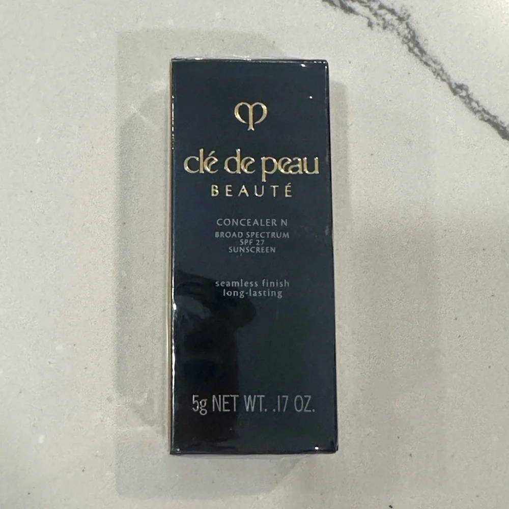 NIB CLE DE PEAU BEAUTE SPF 27 Concealer 11 COCOA $77 Full Size Sealed